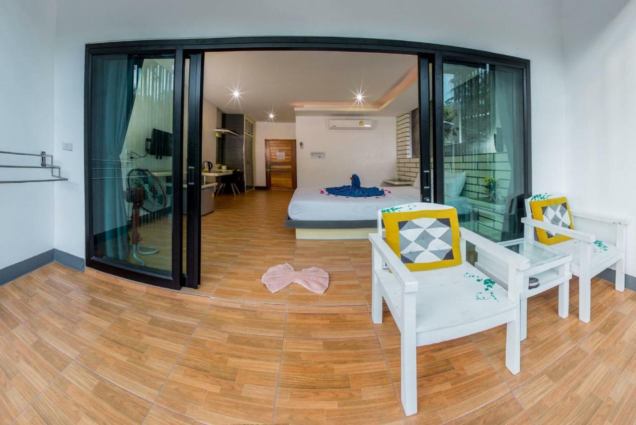 The Ozo Kohtao Hotell Koh Tao Rum bild